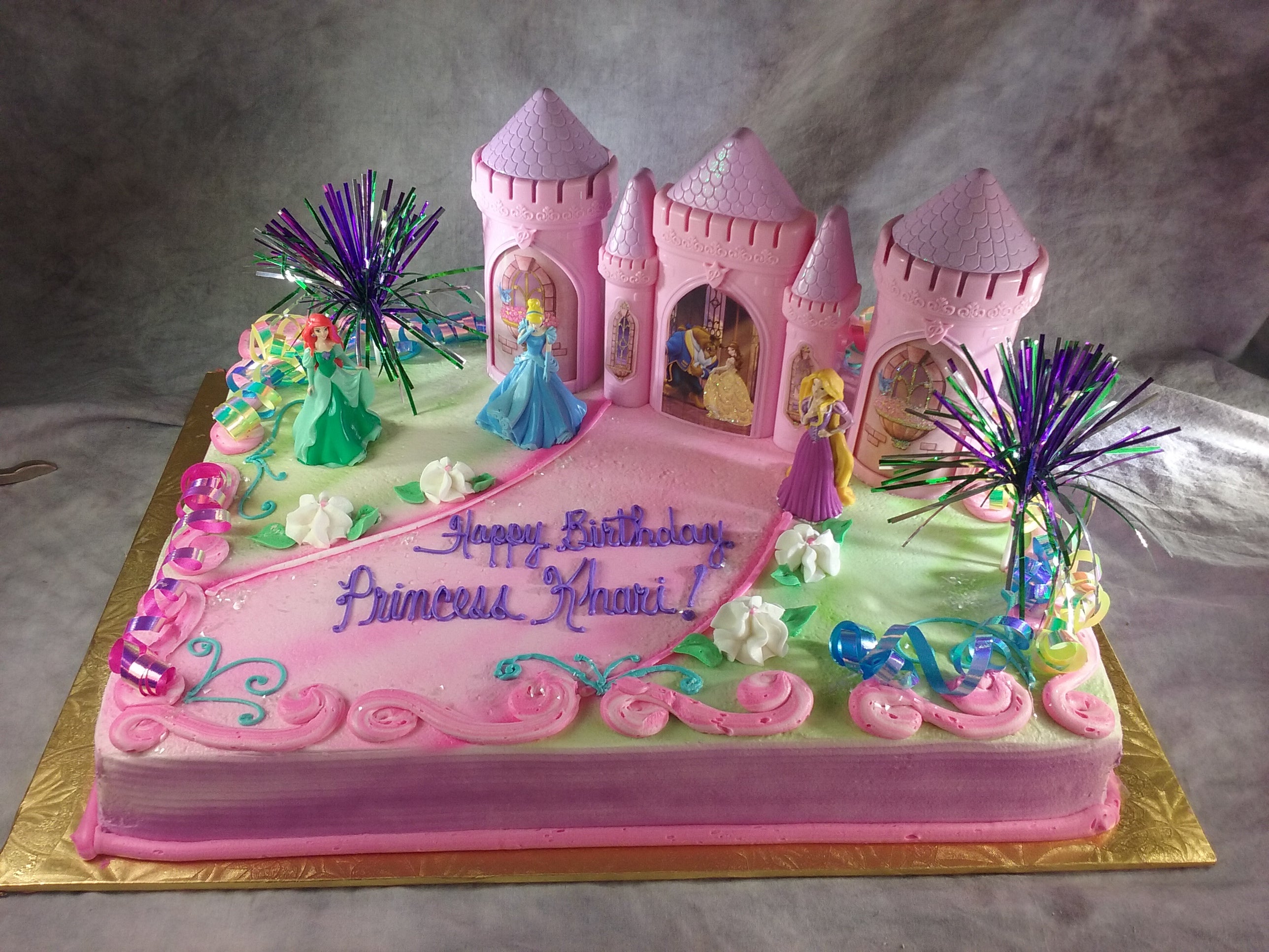 Whipp Cream Princess Birthday Cake - B0250 – Circo's Pastry Shop